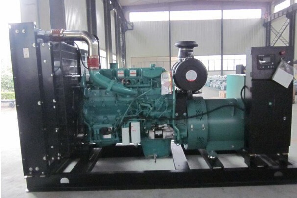 胡场镇全新常柴300kw大型柴油发电机组